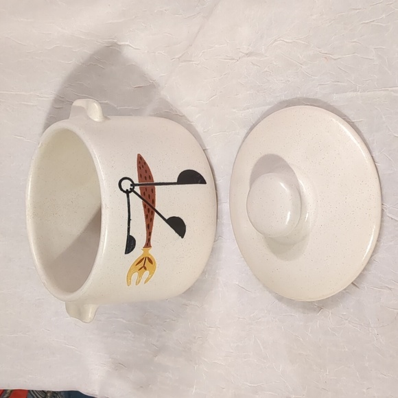 West Bend Bean Pot MCM Stoneware  Ceramic With Lid Vtg Mid-Century 60s Kitsch - Picture 2 of 12